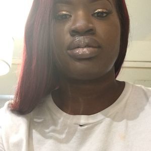 Meet your Posher, Deandra